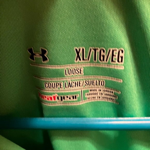 Active wear t-shirts. Great condition - Picture 16 of 16